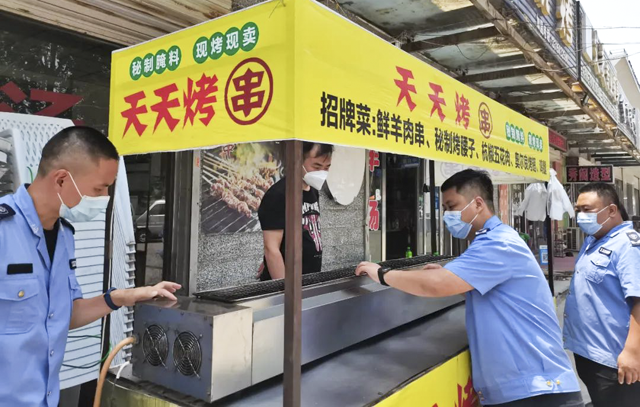 邯郸市永年区市场监督管理局开展夏季烧烤食品安全隐患专项检查